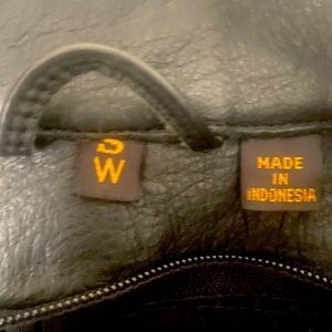 Womens Harley Davidson Leather Jacket in EXCELLENT condition.